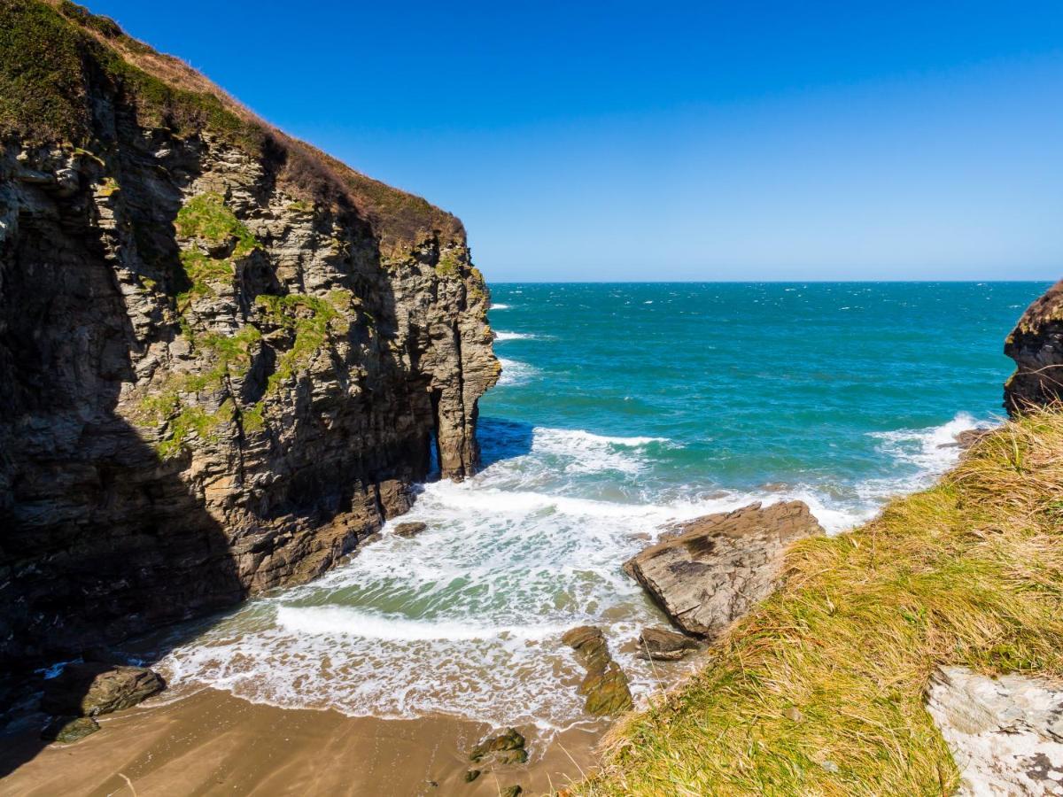 Polrunny Farm Elderberry Cottage With Sea View Boscastle Esterno foto